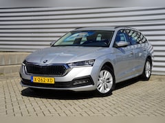 Skoda Octavia Combi - 1.0 TSI Bsn Ed. Cruise LED Trekhaak PDC Carplay VC