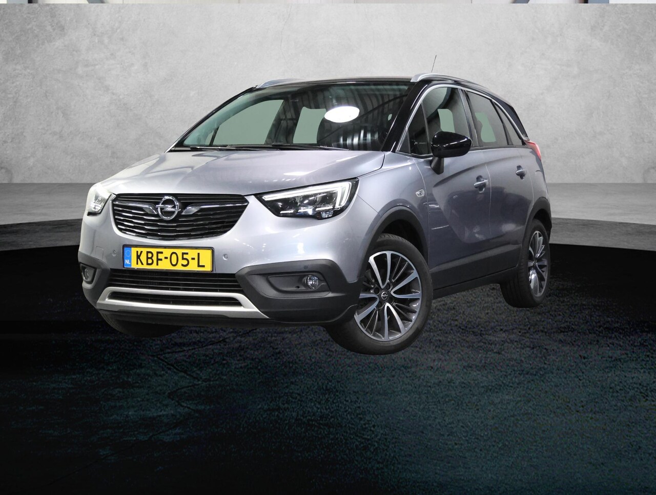 Opel Crossland X - 130PK Ultimate | LEER | Camera | Winterpakket | Climate Control | Camera | Navigatie | LED - AutoWereld.nl