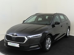 Skoda Octavia Combi - 1.0 TSI Business Edition | Navigatie | Elektrische achterklep | Keyless | CarPlay | Cruise