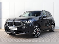 BMW X3 - 30e xDrive M Sport Automaat / Trekhaak / Panoramadak / Sportstoelen / Comfort Access / Har