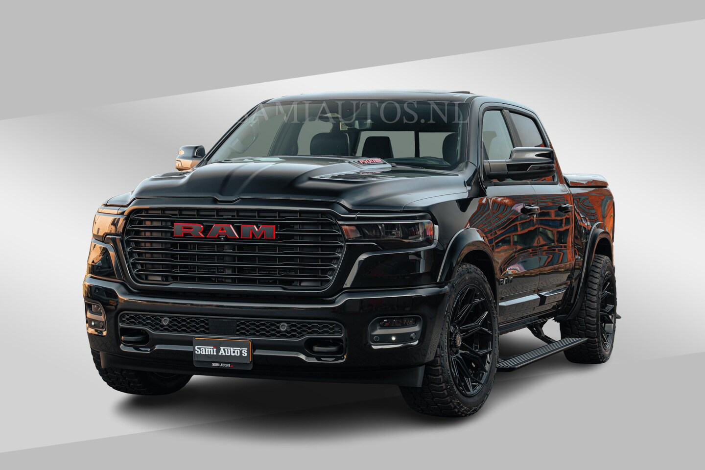 Dodge Ram 1500 - Night Premium | Full Option | De Meest Luxe Pick-Up in zijn Klasse | Comfortabele Dubbele - AutoWereld.nl