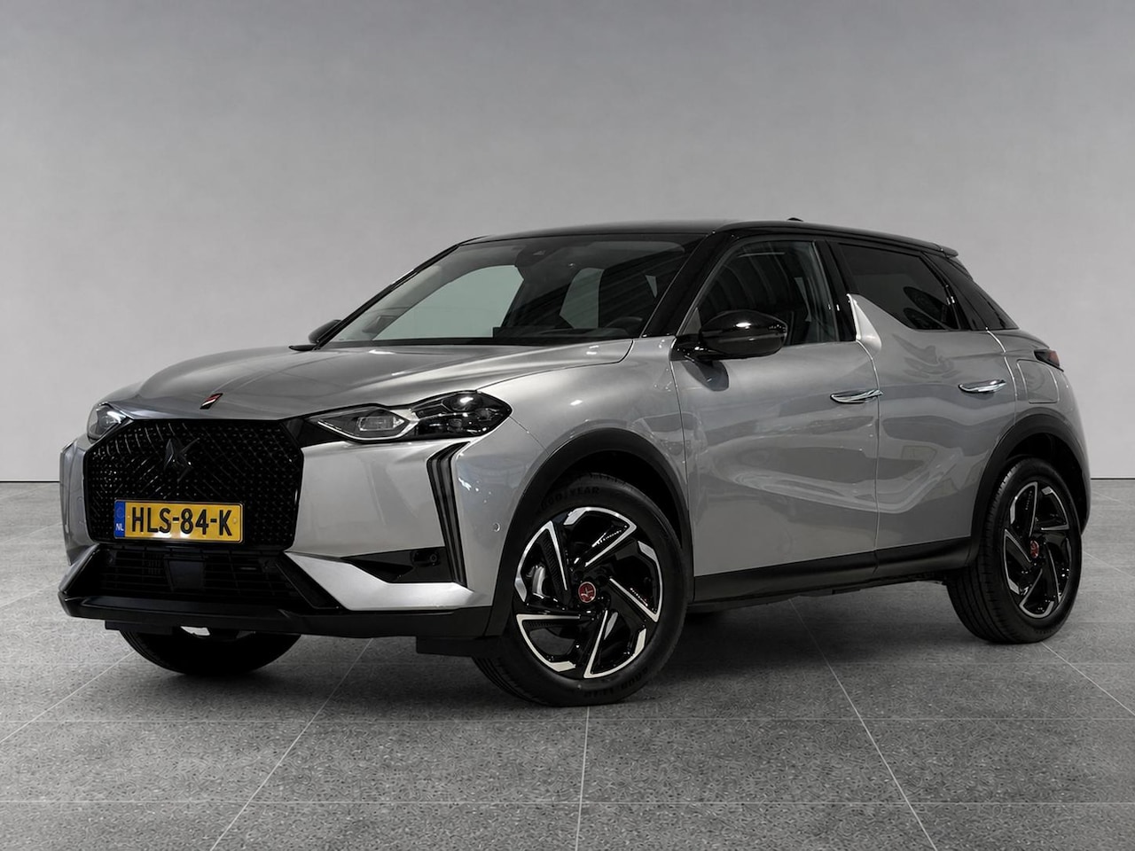DS 3 - Performance Line+ 1.2 Turbo 130pk EAT8 | MATRIX LED | 360° CAMERA | NAVI | ADAPTIVE CRUISE - AutoWereld.nl