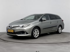 Toyota Auris - 1.8 Hybrid Aspiration | Stoelverwarming | Achteruitrijcamera | Cruise Control |