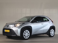 Toyota Aygo X - 1.0 VVT-i MT Play - NL Auto Camera I Apple I Airco