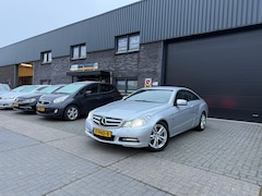 Mercedes-Benz E-klasse Coupé - 200 CGI Avantgarde | 2E EIGENAAR | 3/6/12MND GARANTIE | LEDER | NAVI | CRUISE | LMV |