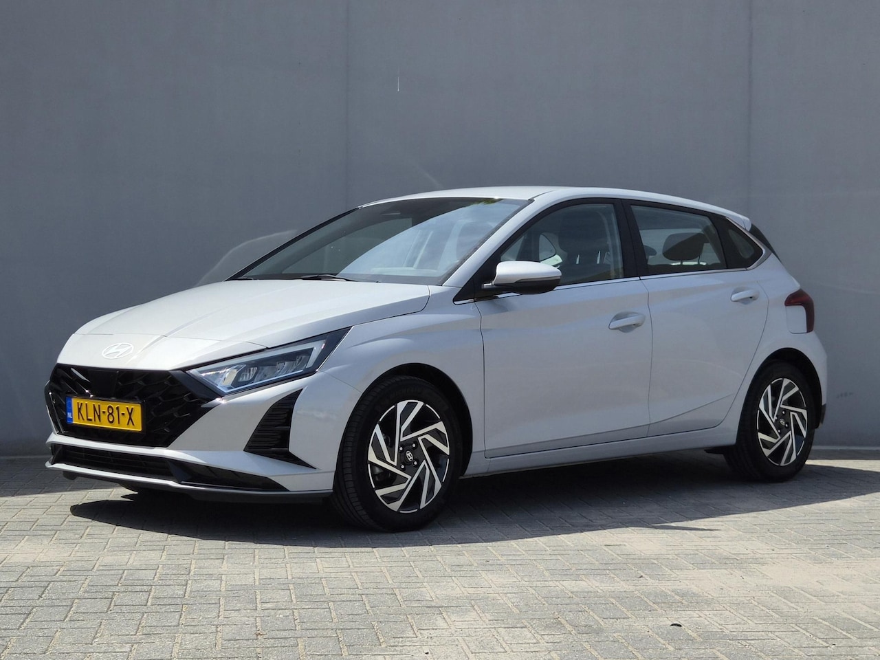 Hyundai i20 - 1.0 T-GDI Comfort / Fabrieksgarantie tot 03-2029 / Dealer onderhouden / Apple Carplay Andr - AutoWereld.nl