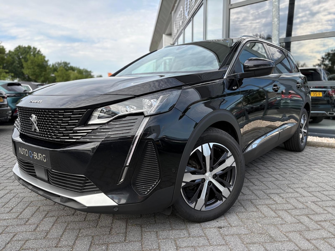 Peugeot 5008 - 1.2 PureTech GT 7P | Trekhaak | Stoelverwarming | Pano | Camera | Climate | LMV | LED | Cr - AutoWereld.nl