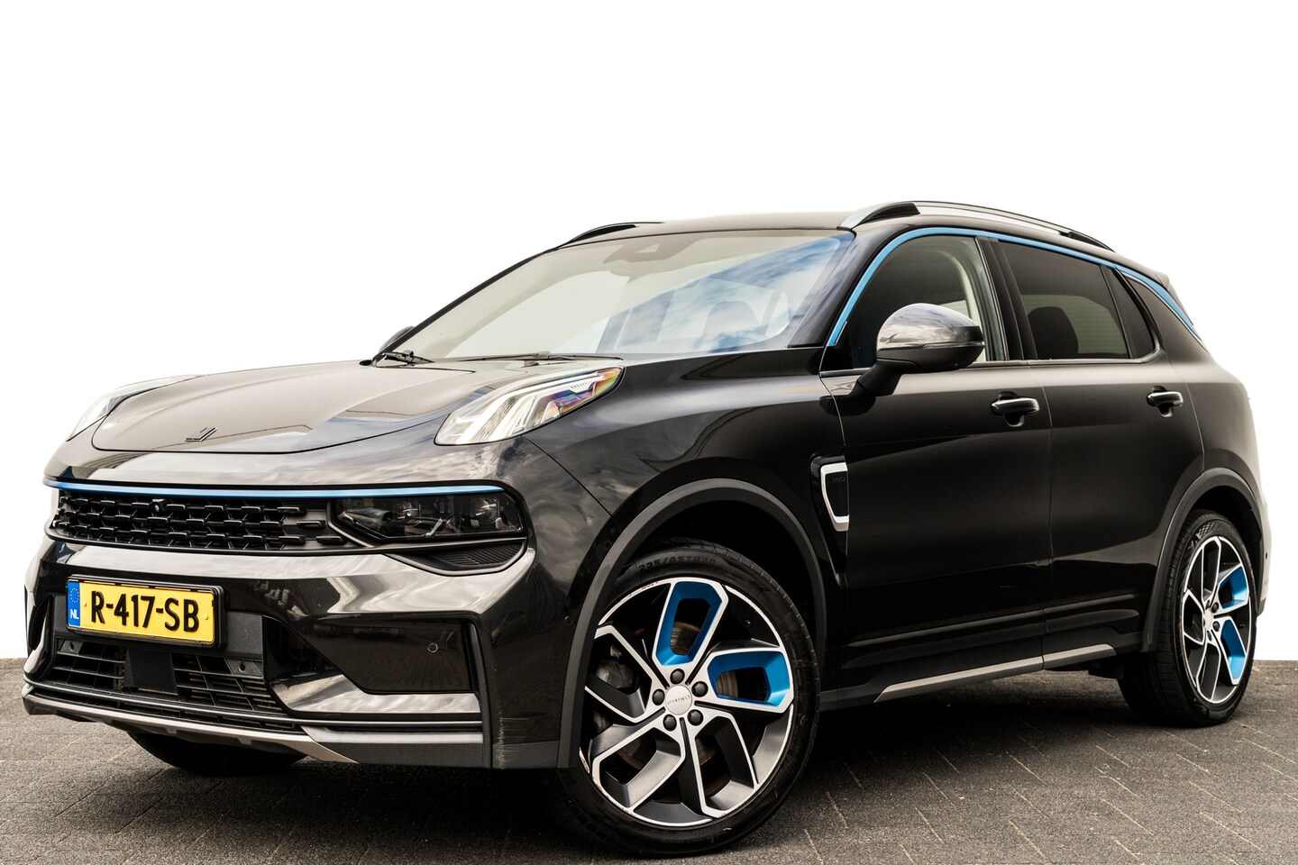 Lynk & Co 01 - 1.5 Plug-in Hybrid 262 Pk I Rijklaar | SOH 90% | Panoramadak | Adap. Cruise | 360 Camera | - AutoWereld.nl