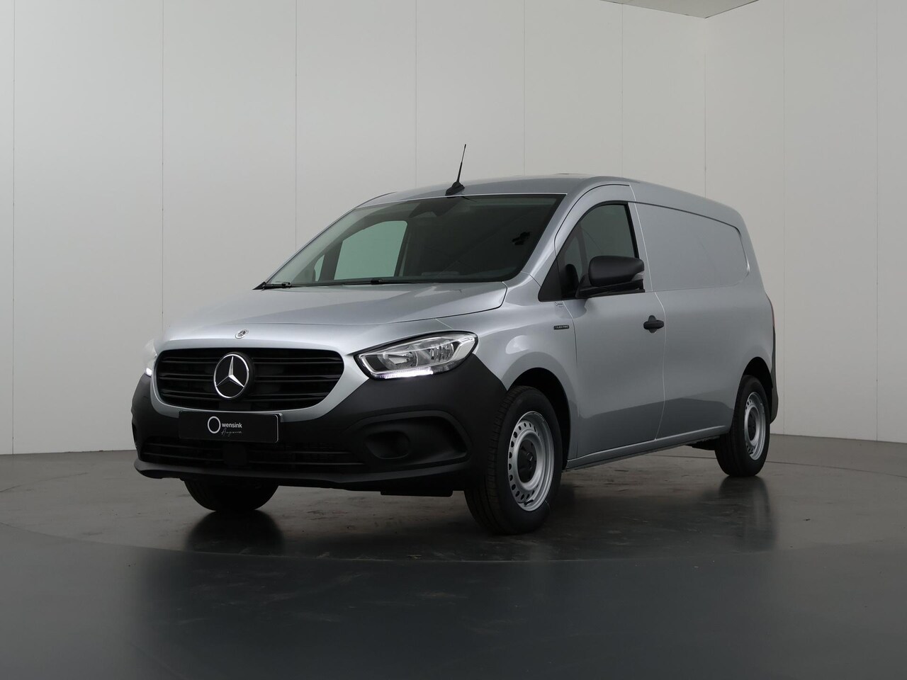 Mercedes-Benz eCitan - 112 Base L2 51 kWh | Climate Control | Achteruitrijcamera | Cruise Control | Airco | Snell - AutoWereld.nl
