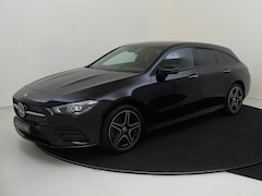 Mercedes-Benz CLA-klasse Shooting Brake - 250 e AMG Line Keyless / Parkeercamera / Nightpakket / Sfeerverlichting / Stoelverwarming