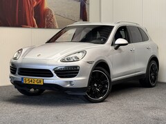 Porsche Cayenne - 3.0 V6 HYBRID 333 PK LUCHTVERING LEDER NAVIGATIE CRUISE CONTROL CLIMATE CONTROL ACHTERUITR