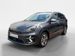 Kia e-Niro - DynamicLine 64 kWh 1e Eigenaar | Accu 100% | Navigatie | Apple CarPlay & Android Auto | Ca