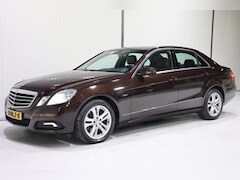 Mercedes-Benz E-klasse - 250 CGI Business Class Avantgarde NETTE AUTO - NAVI - CLIMA - TREKHAAK - NWE APK