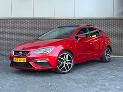 SEAT Leon - 1.4 EcoTSI FR - Pano | full-LED | ACC | Lane assist | Camera | Trekhaak afneembaar