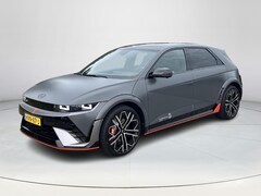 Hyundai IONIQ 5 - N AWD 84 kWh | Panorama dak | Mat grijs | 650pk | Rijklaarprijs dus GEEN afleverkosten |