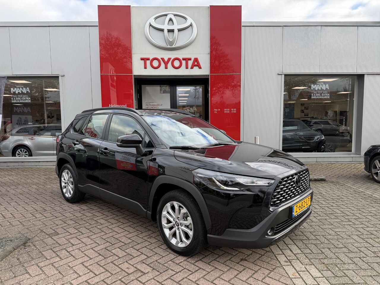 Toyota Corolla Cross - Hybrid 140 Active Keyless | Achteruitrij camera | Navigatie Apple CarPlay/Android Auto | N - AutoWereld.nl