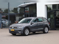 Volkswagen Tiguan - 1.4 TSI Comfortline 125PK / 92kW, Navigatie, trekhaak, 3-zone climatronic, parkeersensoren