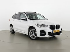 BMW X1 - sDrive18i M Sport | Schuifdak | Camera | Stoelverwarming
