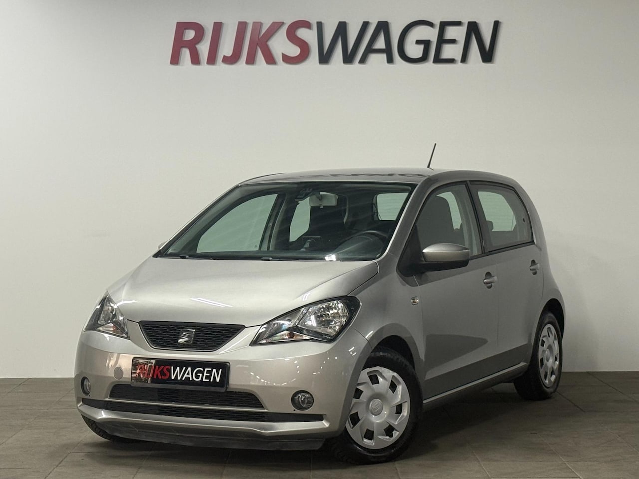 SEAT Mii - 1.0 Style Connect Airco/Garmin/Navi - AutoWereld.nl