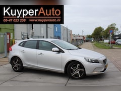 Volvo V40 - 1.6 D2 dealer onderhouden DEALER ONDERHOUDEN DISTRIBUTIE RECENT VERVANGEN CAMERA