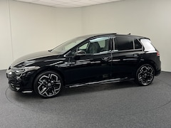 Volkswagen Golf - 1.5 eTSI 150 PK R-Line Edition NIEUW Pano./ Stoelverw./ Camera / PDC / LED / Carplay-Andro