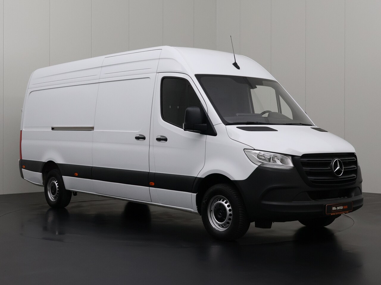 Mercedes-Benz Sprinter - 315CDi L3H2 Maxi Multimedia | 3500Kg Trekhaak | Airco | Cruise | 3-Zits - AutoWereld.nl