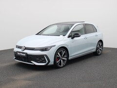 Volkswagen Golf - 1.5 eHybrid GTE 272 PK | Automaat | Plug-In | Panorama Dak | Navigatie | Digitale Cockpit