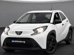 Toyota Aygo X - 1.0 VVT-i MT BLACK PACK | CARPLAY / NAVIGATIE BY APP