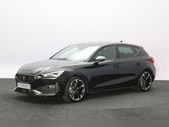 CUPRA Leon - 1.4 e-Hybrid 204 PK Essential PHEV, Adap. Cruise Control, Stuurverwarming, Caprlay