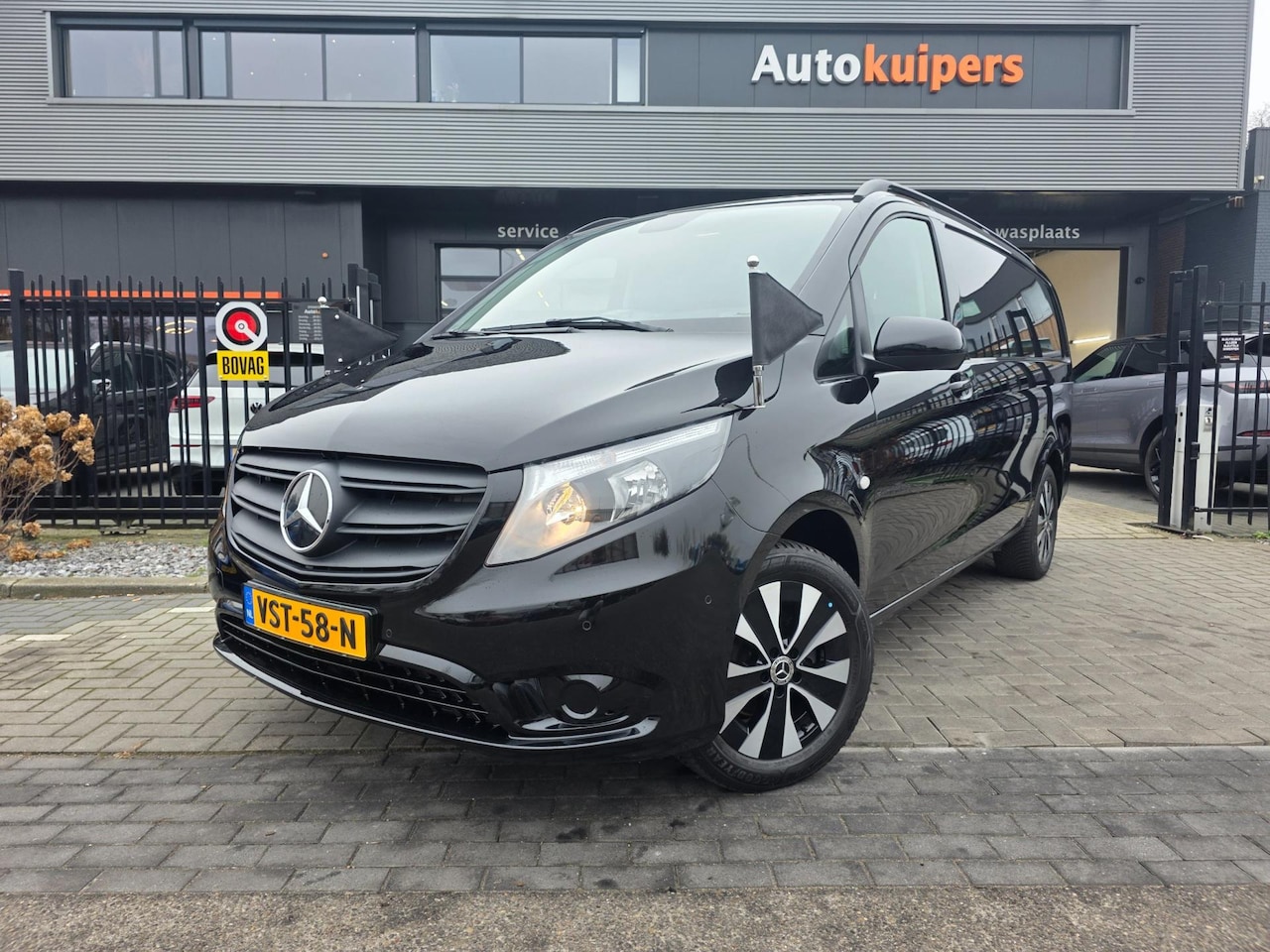 Mercedes-Benz Vito - 110 CDI Lang | Overbreng auto| Rouwauto | Uitvaartauto - AutoWereld.nl