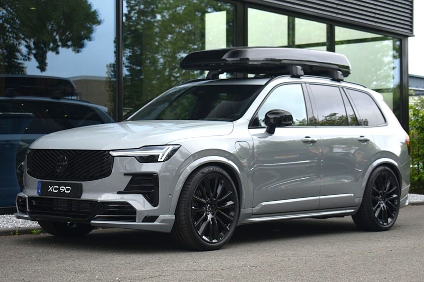 Volvo XC90 - T8 455pk Black Edition Executive | HEICO SPORTIV | 22'' | Bowers - AutoWereld.nl