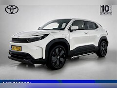 Toyota Urban Cruiser - Executive 61 kWh * DEMO* | Apple Carplay & Android Auto | Parkeercamera | * | Direct lever