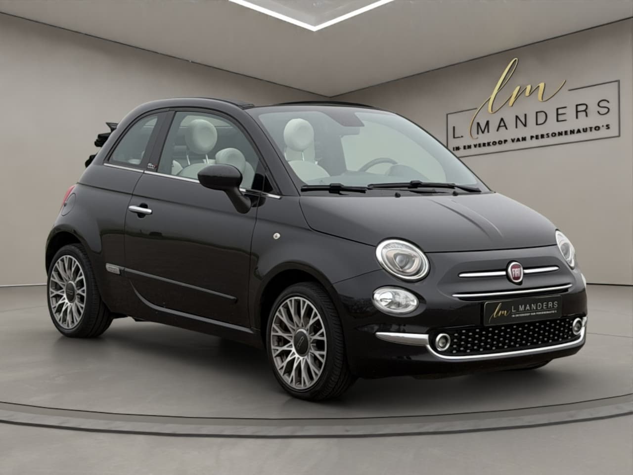 Fiat 500 C - 1.2 Star 2020 ZWART | Cabriolet | Apple CarPlay - AutoWereld.nl