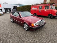 Mercedes-Benz 300-serie - W124 Cabrio CE-24 Automaat / 1993 / Airconditioning