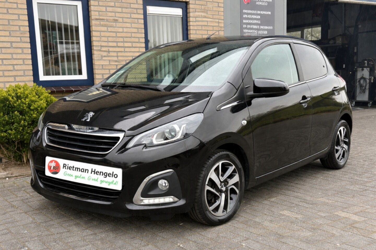 Peugeot 108 - 1.0 e-VTi Allure BTW-CARPLAY-CAMERA-AIRCO - AutoWereld.nl