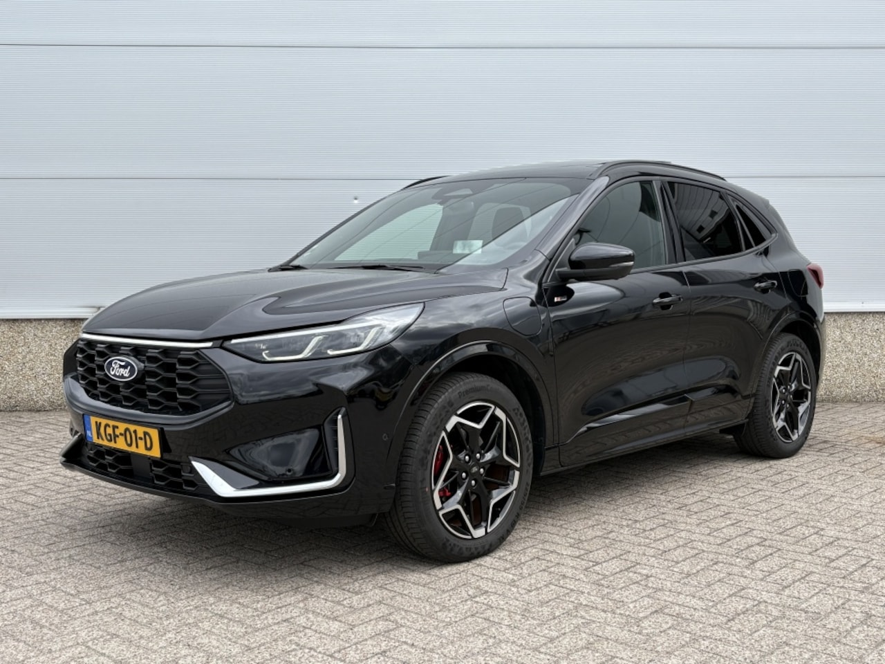 Ford Kuga - 2.5 PHEV ST-Line X PANODAK! TECHPACK! WINTERPACK! - AutoWereld.nl
