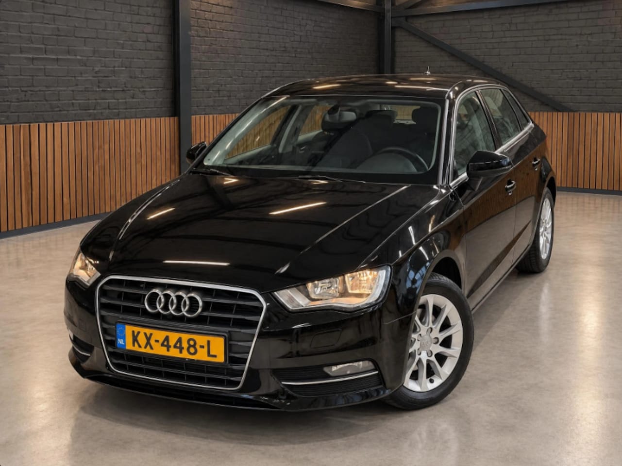 Audi A3 Sportback - 1.2 TFSI Ambition Pro Line plus | Cruise + Airco + Navi Nu € 8.450,-!!! - AutoWereld.nl