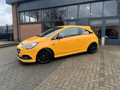 Opel Corsa - 1.6 Turbo OPC, Performance, Brembo, Sportuitlaat