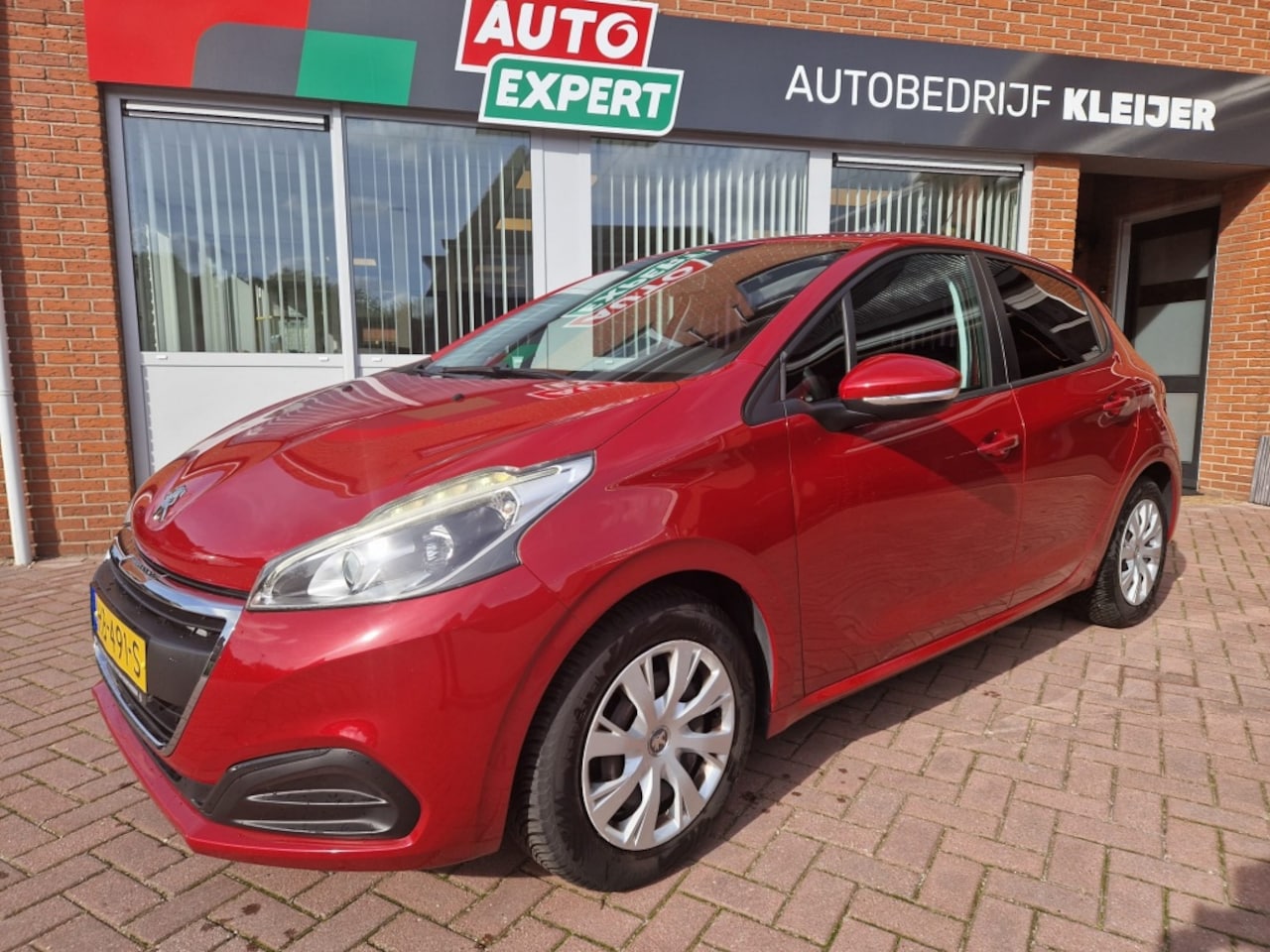 Peugeot 208 - 1.2 VTI 60KW/82PK 5-D PureTech Active - AutoWereld.nl