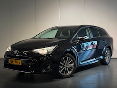 Toyota Avensis Touring Sports - 1.8 VVT-i Business Plus AUT /Clima/Cruise/Camera/NAVI/LaneAss/LMV