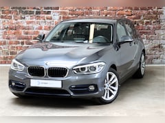BMW 1-serie - 118i Executive Sport Line Automaat 5 deurs / Navigatie Professional / LED / Trekhaak / Cli