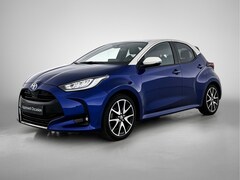Toyota Yaris - 1.5 Hybrid Executive | Head-Up Display | Dodehoek detectie | Parkeersensoren voor+achter |
