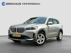 BMW X1 - xDrive25e 245pk | Trekhaak | Leder | HUD | 360 camera |