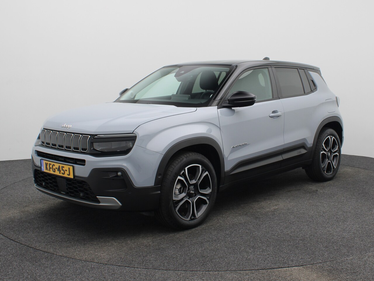 Jeep Avenger - Summit 54Kwh | Carplay | Adaptieve cruise | Stoelverwaring | Keyless | Camera | Elek. klep - AutoWereld.nl