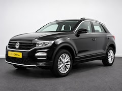 Volkswagen T-Roc - 1.5 TSI 150pk DSG Style Team Navigatie Climate Control DAB Adaptieve Cruise control Elektr