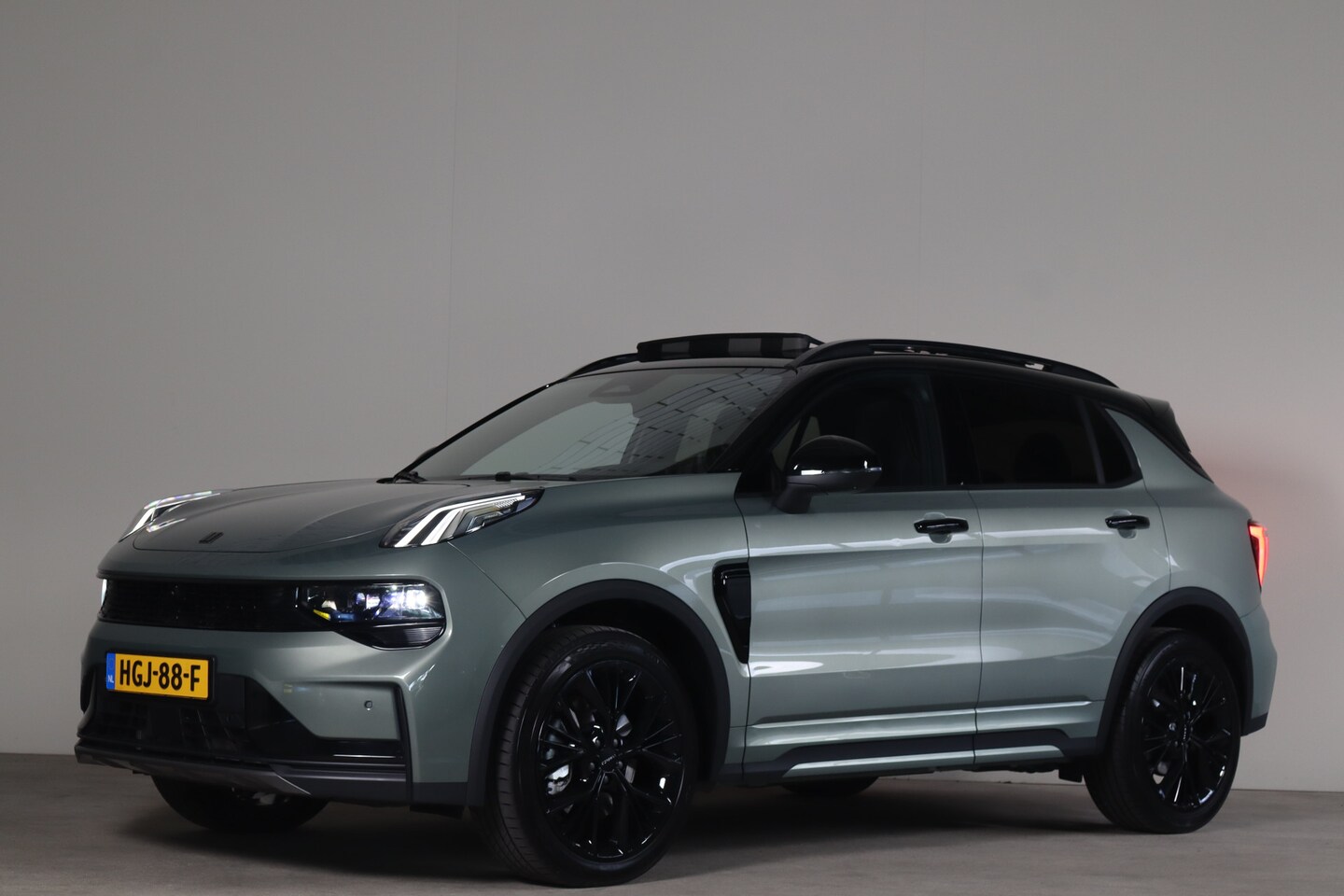 Lynk & Co 01 - 1.5 More NL-Auto!! SUPER COMPLEET!! FACELIEFT - AutoWereld.nl