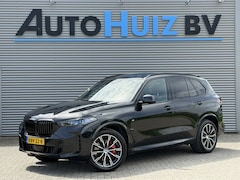 BMW X5 - xDrive50e M Sport Panoramadak Wegklapbare trekhaak Harman-Kardon Soundsysteem Keyless Entr