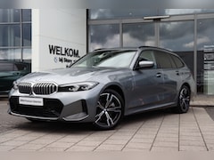 BMW 3-serie Touring - 330e M Sport Automaat / Trekhaak / Sportstoelen / Comfort Access / Achteruitrijcamera / St