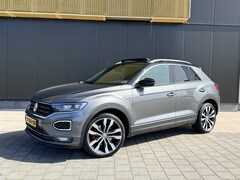 Volkswagen T-Roc - 1.5 TSI Sport Automaat| 3x R-Line | Pano | Virtual | Stoelverwarm | PDC | Voll optie
