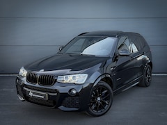 BMW X3 - SDrive20i High Executive M Sport Edition Pano Stoelverwarming Sportstoelen Lederen bekledi